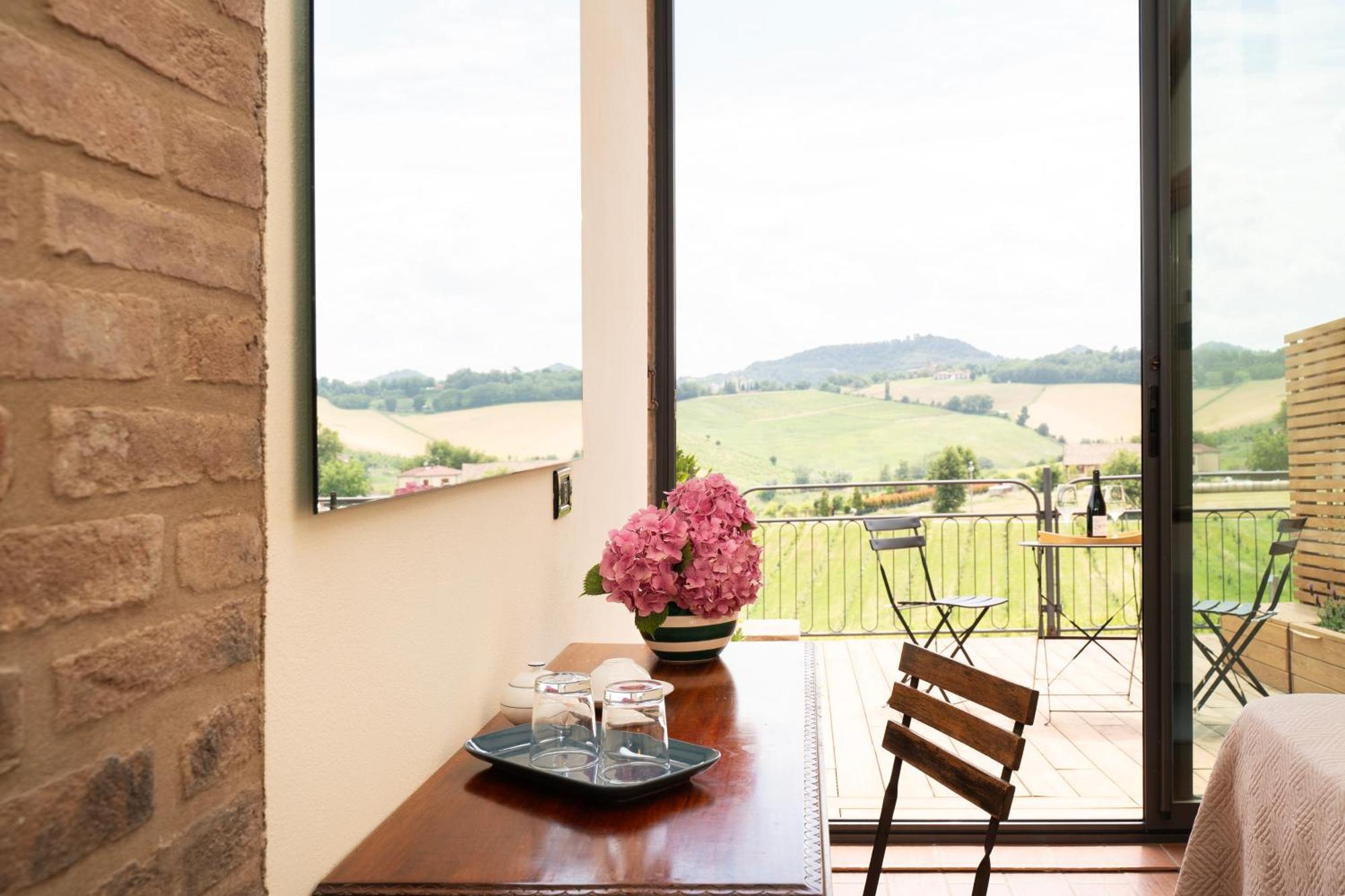 La Ca Dal Non Bioagriturismo - Alpenice Savignano sul Panaro エクステリア 写真